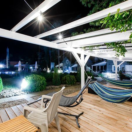 Apartamenty Przy Plazy Z Basenem Z Podgrzewana Woda I Mini Spa - Osrodek Kolonijno-Wczasowy Mewa ニエホジェ エクステリア 写真