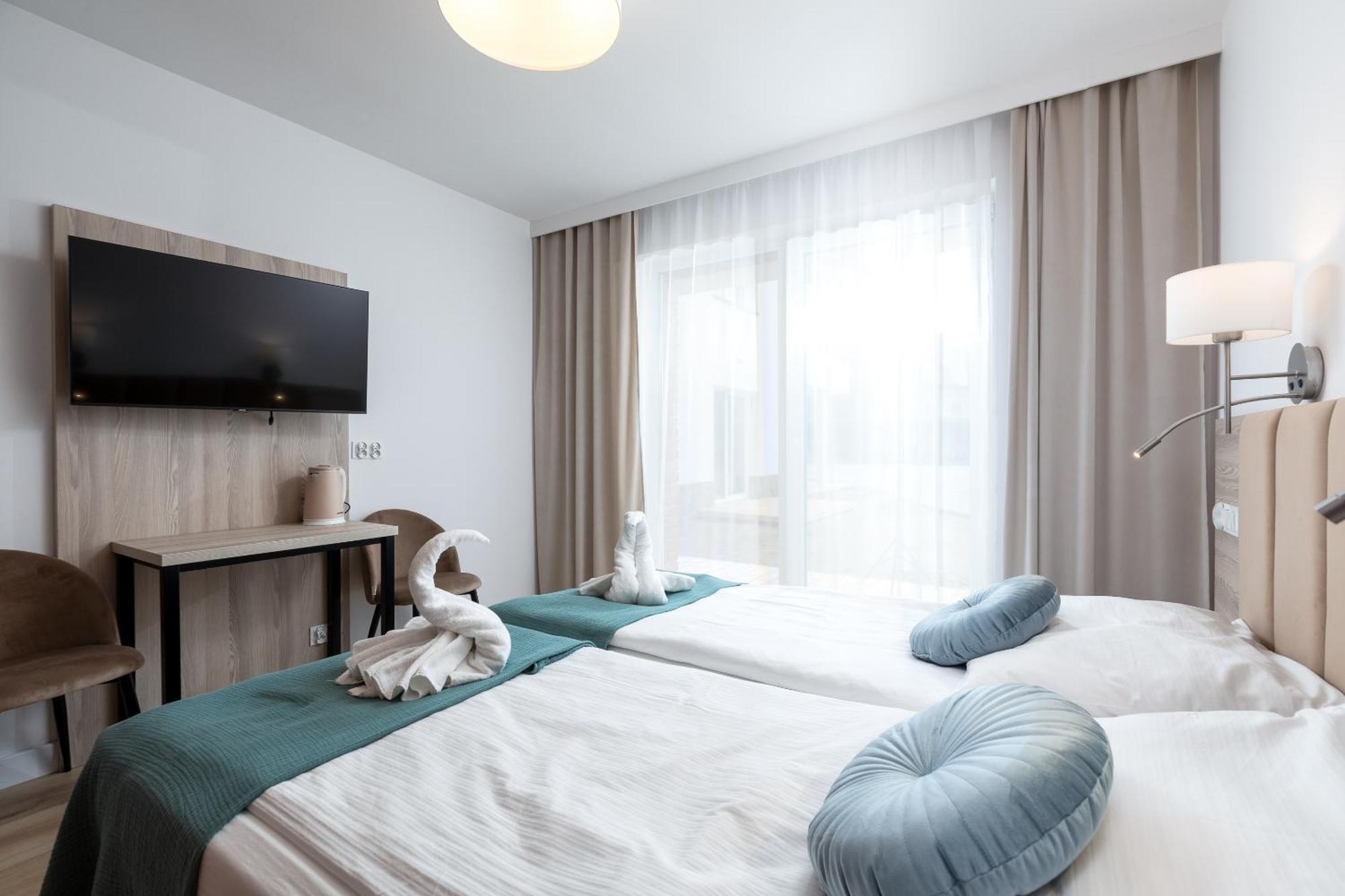 Apartamenty Przy Plazy Z Basenem Z Podgrzewana Woda I Mini Spa - Osrodek Kolonijno-Wczasowy Mewa ニエホジェ エクステリア 写真