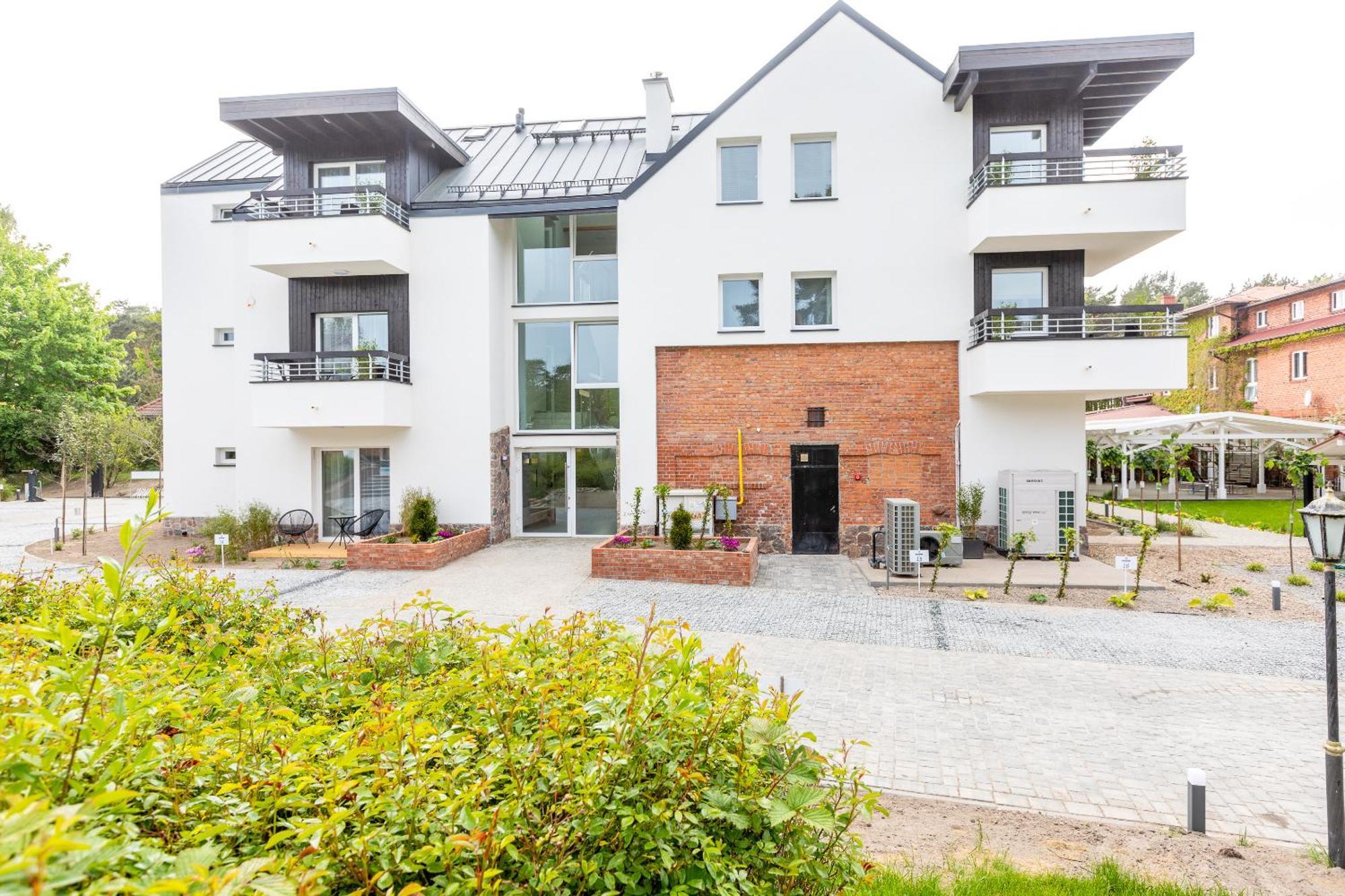 Apartamenty Przy Plazy Z Basenem Z Podgrzewana Woda I Mini Spa - Osrodek Kolonijno-Wczasowy Mewa ニエホジェ エクステリア 写真