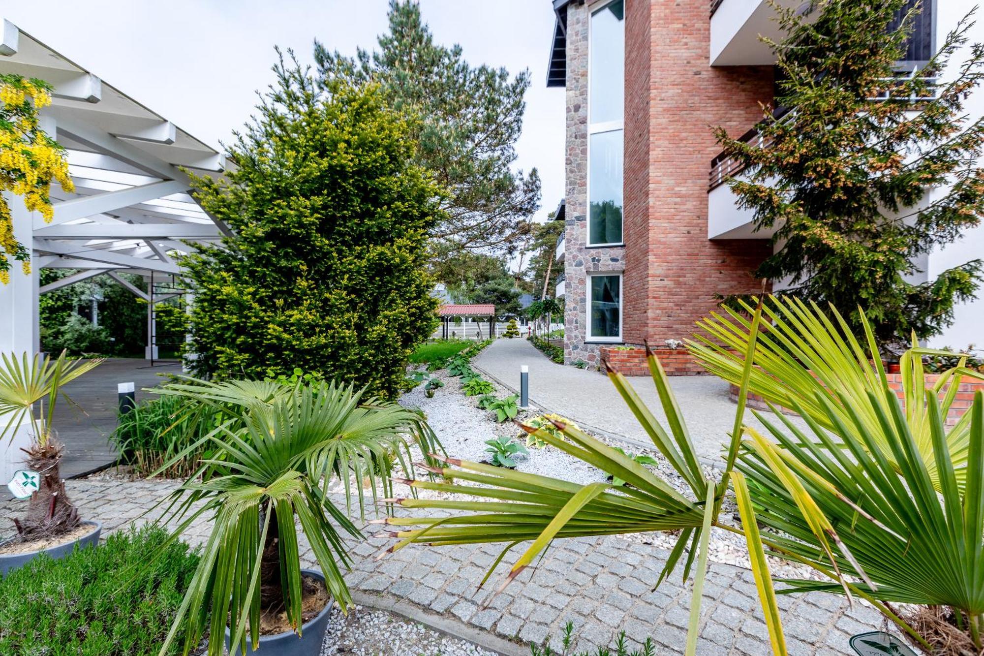 Apartamenty Przy Plazy Z Basenem Z Podgrzewana Woda I Mini Spa - Osrodek Kolonijno-Wczasowy Mewa ニエホジェ エクステリア 写真