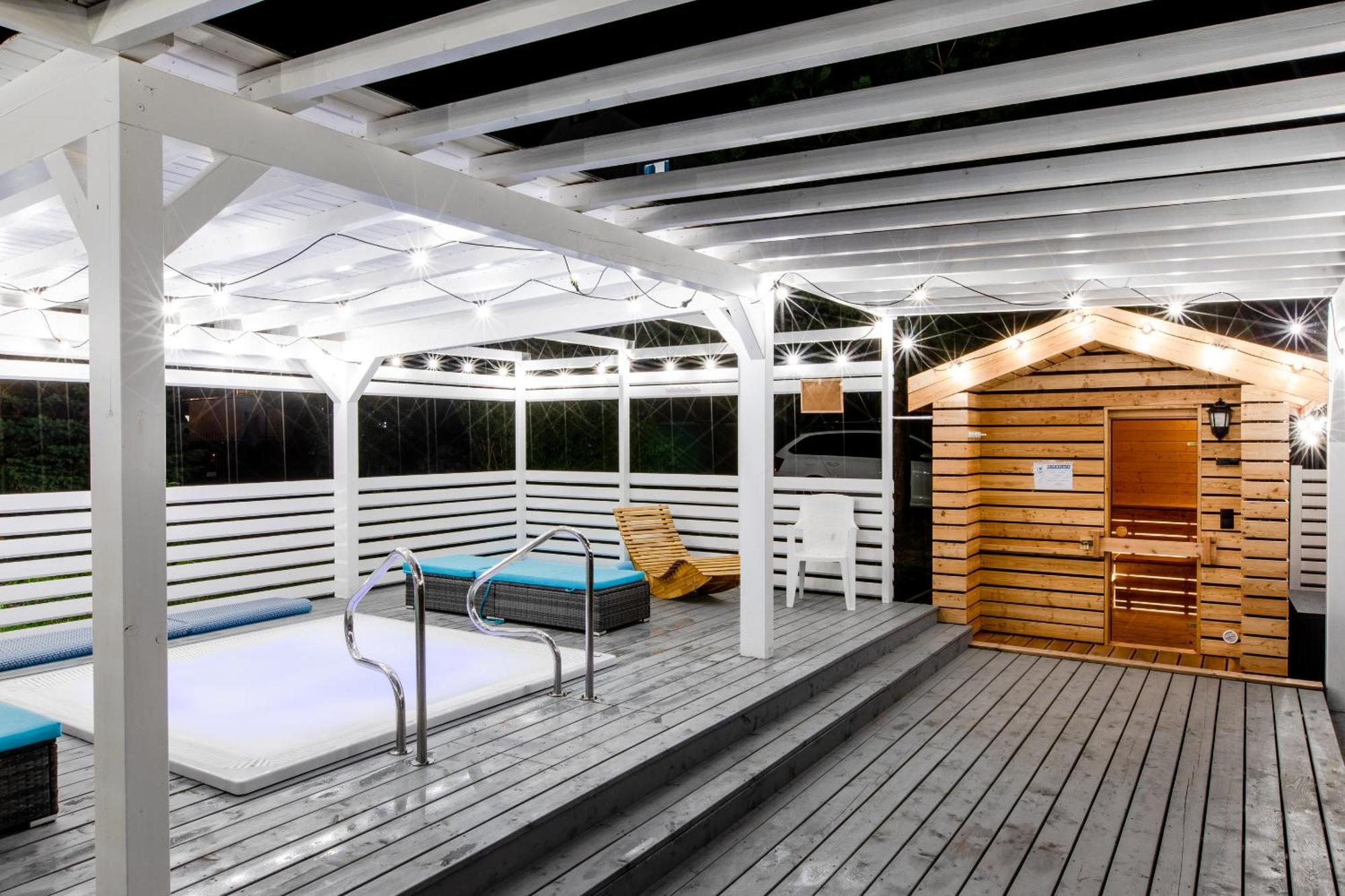 Apartamenty Przy Plazy Z Basenem Z Podgrzewana Woda I Mini Spa - Osrodek Kolonijno-Wczasowy Mewa ニエホジェ エクステリア 写真