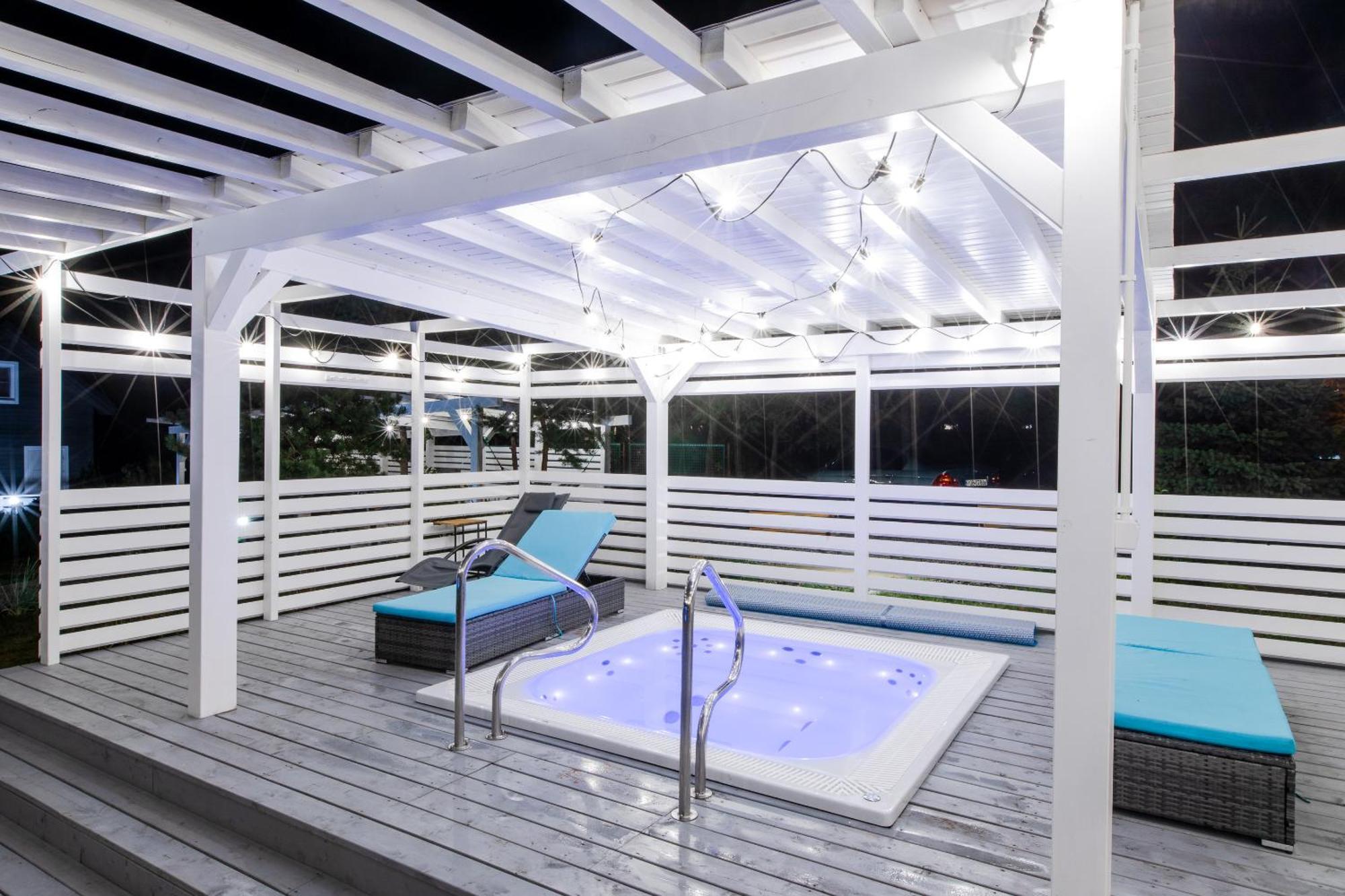Apartamenty Przy Plazy Z Basenem Z Podgrzewana Woda I Mini Spa - Osrodek Kolonijno-Wczasowy Mewa ニエホジェ エクステリア 写真