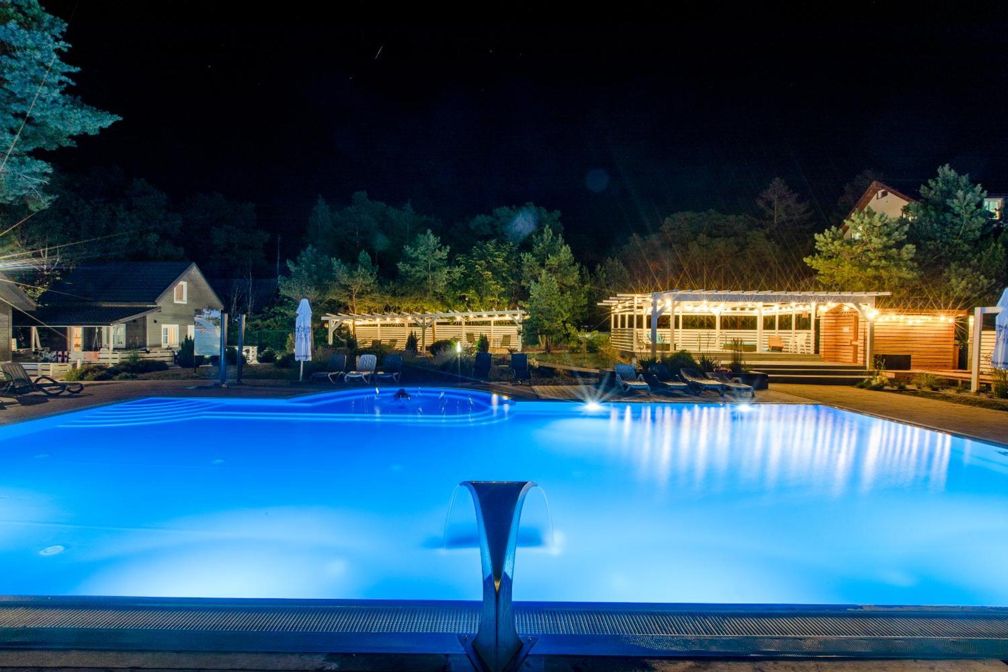 Apartamenty Przy Plazy Z Basenem Z Podgrzewana Woda I Mini Spa - Osrodek Kolonijno-Wczasowy Mewa ニエホジェ エクステリア 写真